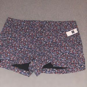 Brand new with Tags 3in Gap Shorts